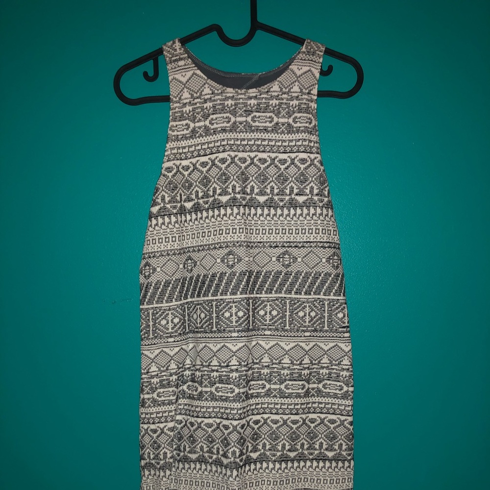 Fun Aztec pattern Hollister dress